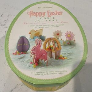 Williams Sonoma Easter Cookie Cutters -*Missing duck, flower & large bunny
